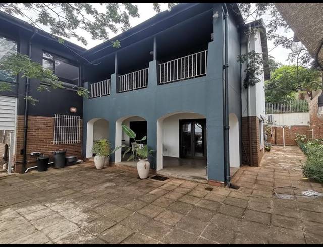 1 BEDROOM PROPERTY TO RENT IN GLENWOOD